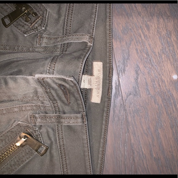 Burberry pants with zip - Picture 5 of 6